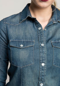 Qase | Chemise publicitaire 2